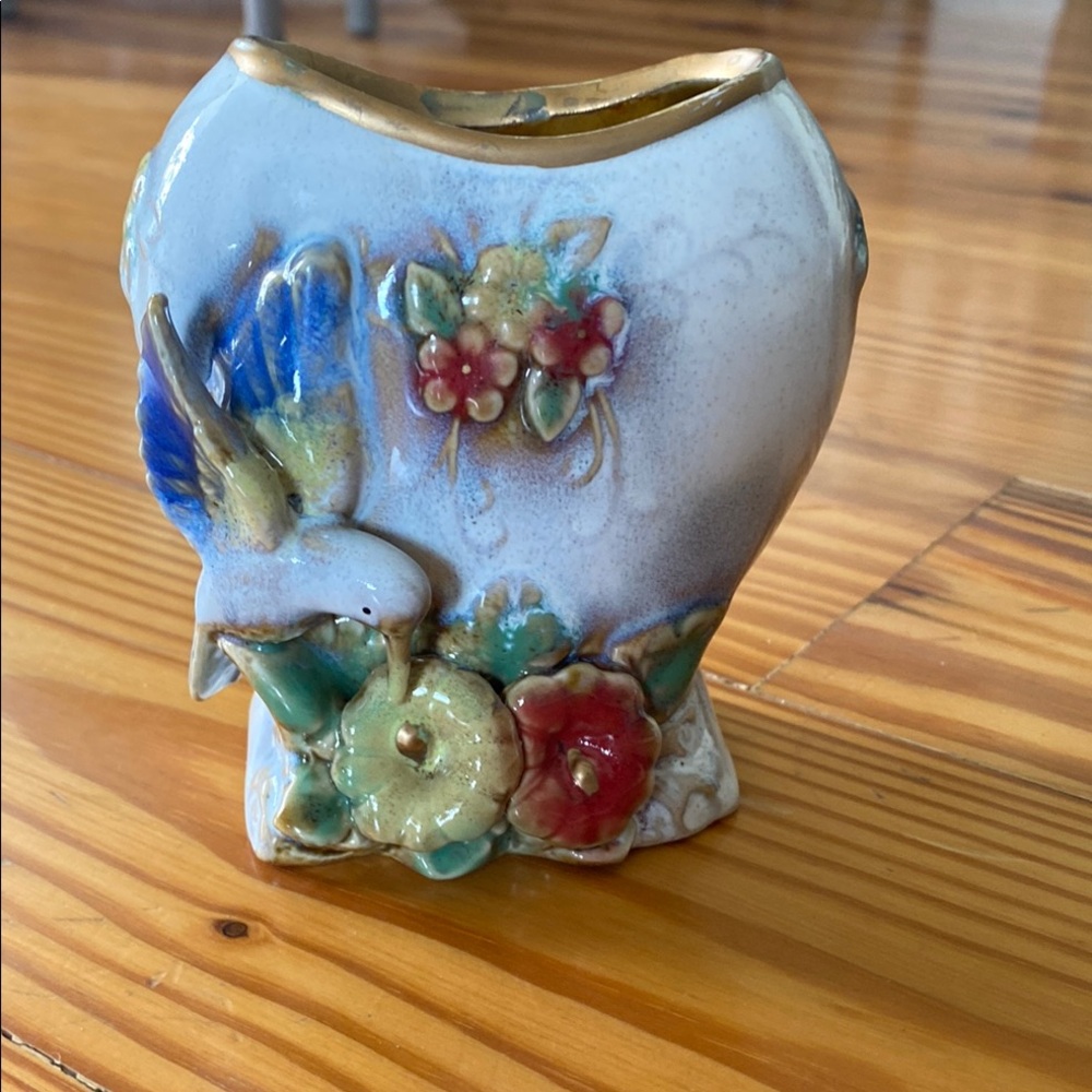 Heart-Shaped Ceramic Vase with Gold Rim